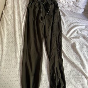 Stretch High-Rise Jogger
Full Length